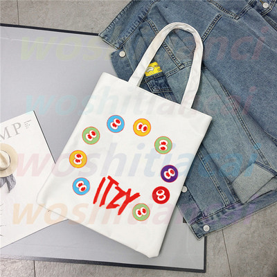 ITZY Logo Kpop koreai lányok csoportja Ulzzang vásárlói táska nyomtatott vászon hordtáska kézitáska Női táska Harajuku válltáska