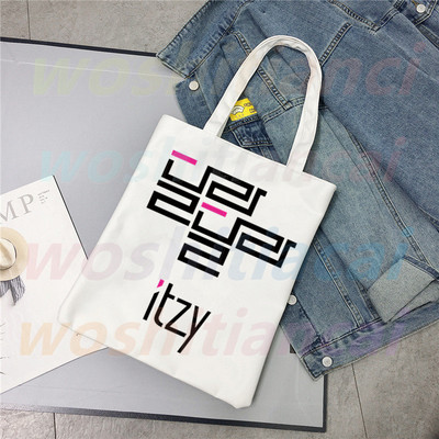 ITZY Logo Kpop koreai lányok csoportja Ulzzang vásárlói táska nyomtatott vászon hordtáska kézitáska Női táska Harajuku válltáska