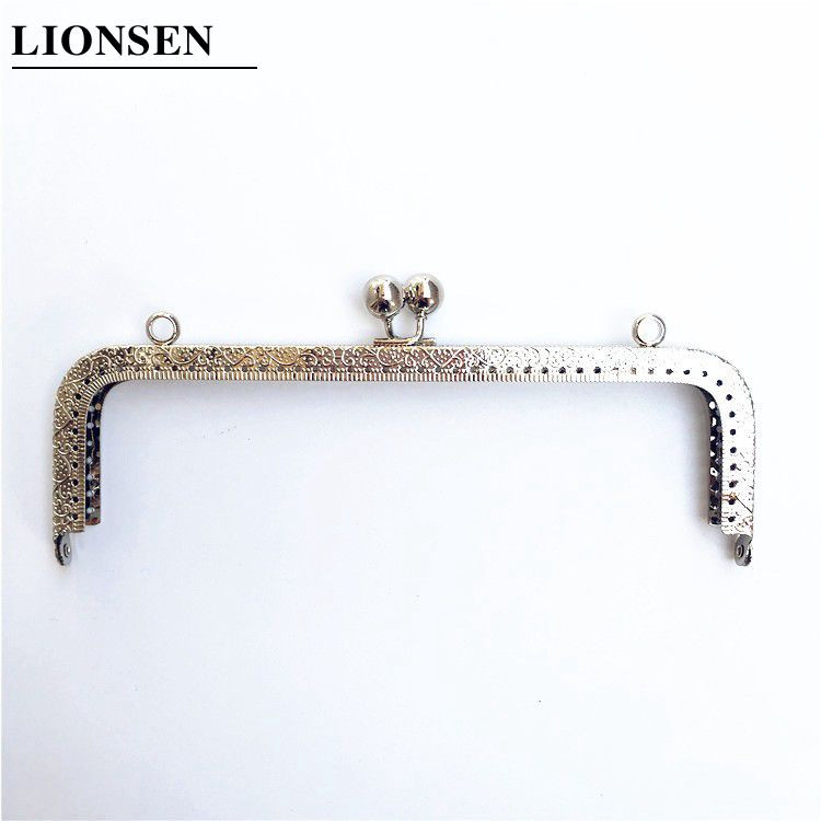 LIONSEN 20 cm nagy méretű, négyzet alakú fém pénztárca keret fogantyú a kuplungtáskához.