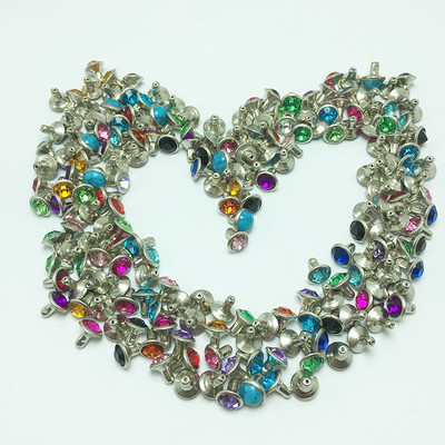Novi 16 boja DIY 100PCS 6MM mješoviti hardver zakovice plavo narančaste kristalne zakovice kožne rukotvorine punk nitne za DIY izradu torbi cipela