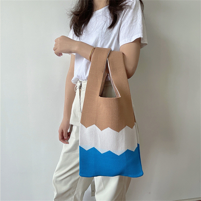 2023 női kötött kézitáska Boho strandtáska alkalmi nagy űrtartalmú bevásárlótáska Könnyű válltáska szőtt csuklótáska