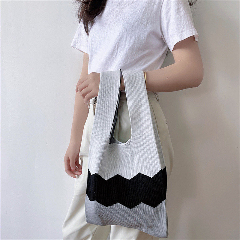 2023 női kötött kézitáska Boho strandtáska alkalmi nagy űrtartalmú bevásárlótáska Könnyű válltáska szőtt csuklótáska