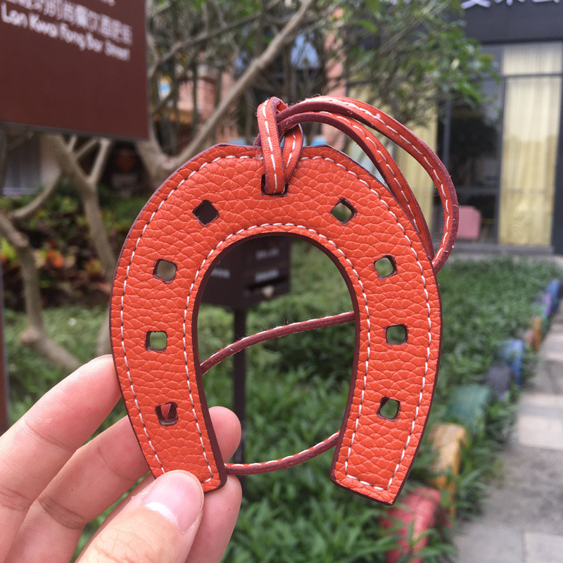 2022 INS Popularna modna PU kožna konjska kopita Potkova Torba Privjesak Ženska torbica Dodaci Ženska torba Šarm Ukrasi Pokloni