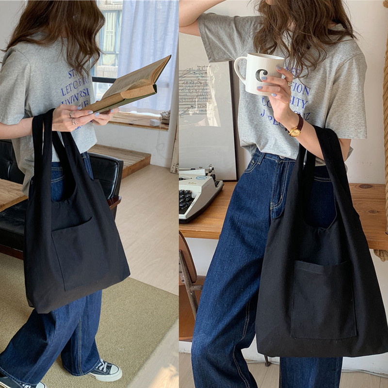 2022 Geantă pentru navetiști Geanta de umăr Harajuku Geantă de femeie Geantă de tote ocazională Geanta de mână pentru cumpărături Geanta de pânză imprimată cu model text simplu, negru