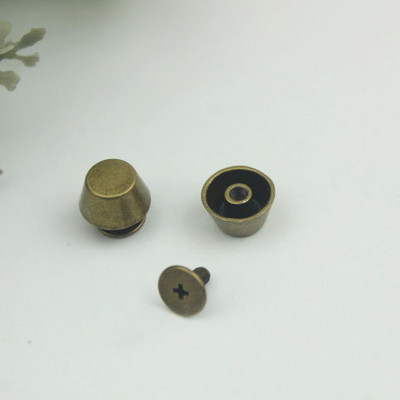 20 szett Rose Gold fém kiváló minőségű bőr táska kézitáska pénztárca alja lábvédő körömcsavaros öv visszacsavarható gomb szegecs tüske