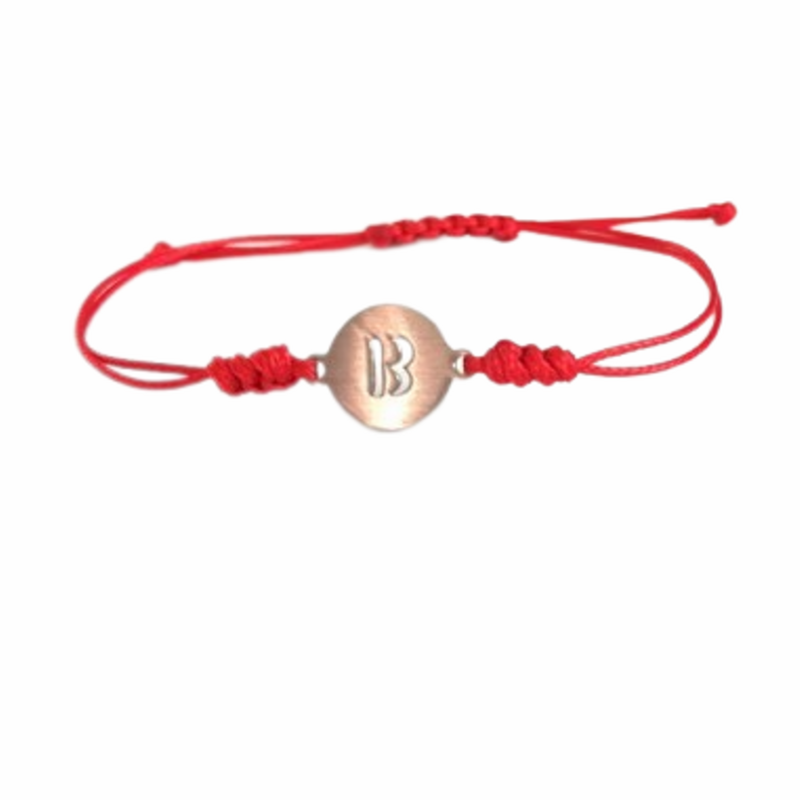 Гривна Ahelos, Буква В, Ръчно плетена, Червен конец