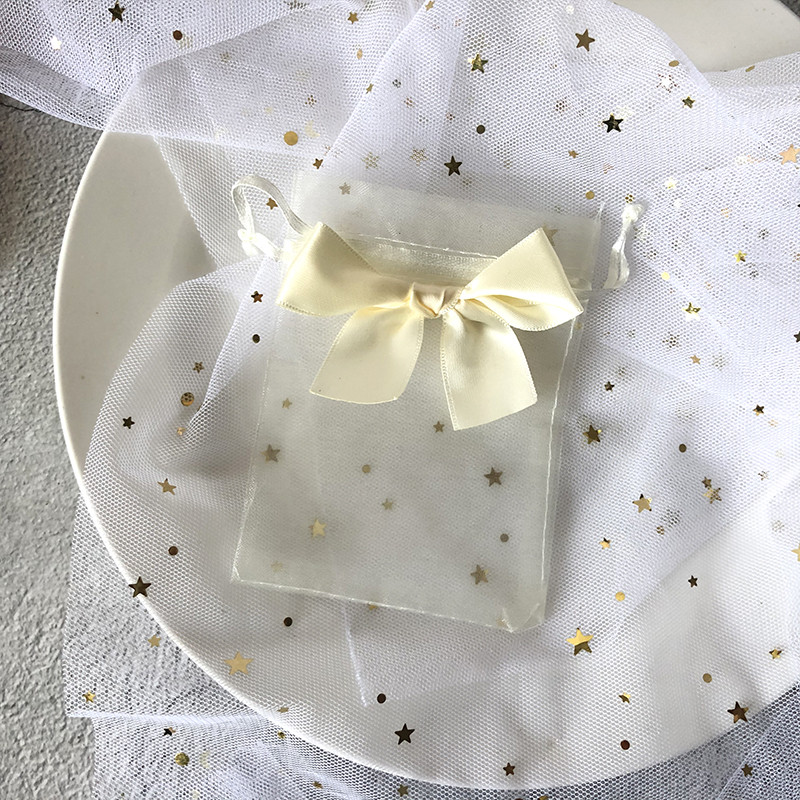 10db Ékszer csomagolótáska Hálós organza húzózsinór Bowknot Gyöngyfonal zacskók Esküvői cukorka ajándékok Tárolótáska tasakok 10*15cm