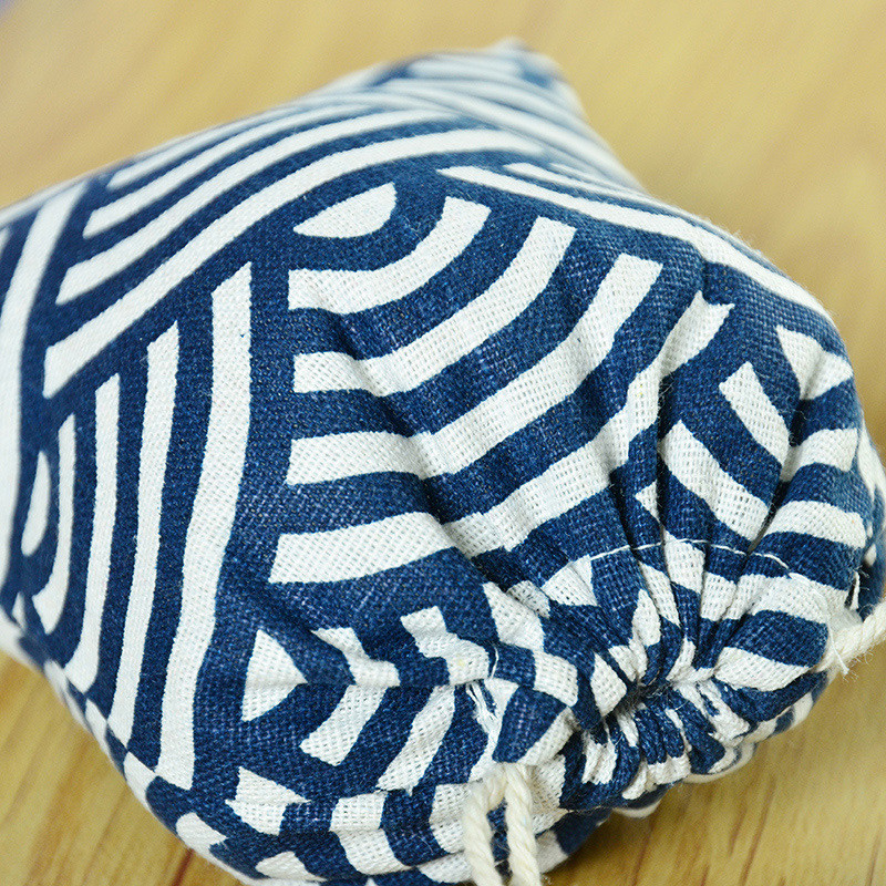 3 komada platnenih torbica s uzicom Jednostavna ručno izrađena pamučna lanena torbica za pohranu Poklon torbica Paket Ženska torbica za putovanja u japanskom stilu