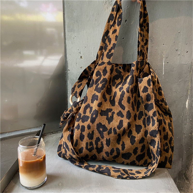 Ženska ins Jesen i Zima Leopard print Chic korejski samt platnena torba na rame Shopping Tote Tote Ženska shopping torba Bolsas
