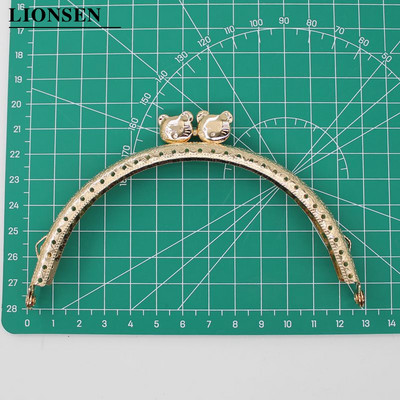 1 DB 8,5 10,5 12,5 CM Világos arany macskafej, kerek és szögletes fém erszénykeret fogantyúja kuplungtáska tartozékokhoz Kiss Clasp Lock