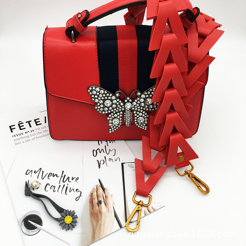 Trikampis tuščiaviduris grandinės dirželis pečių krepšiams PU odos saldainių spalva plati rankena žalvario kabyklaDiržo dirželiai Crossbody moteriškam krepšiui