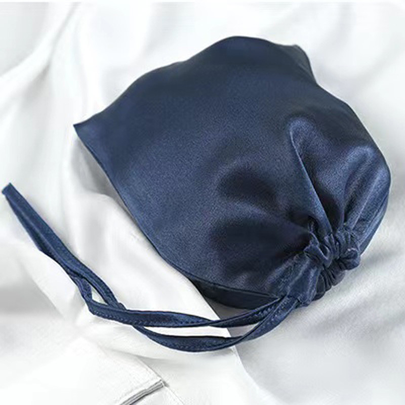 12x15cm Luksuslik siidist satiinist pingutusnööriga kott tuttidega Juuksekimbud Parukad Meigipakendikotid Ehete Pakendamine Kingitus