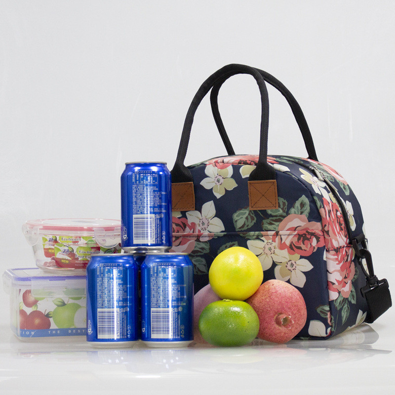 Hordozható ebédlőtáska Élelmiszer termikus doboz Tartós vízálló irodai hűtő ebédlődoboz vállpánttal, szigetelt tokkal