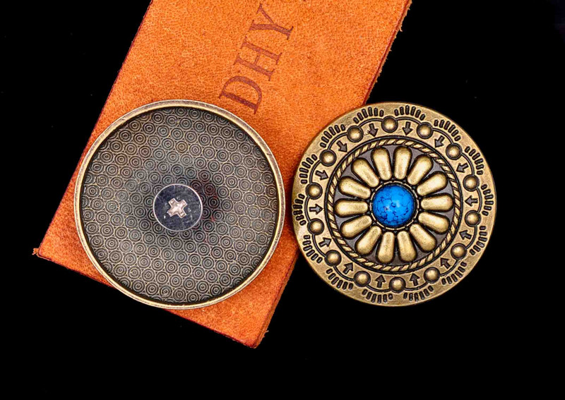 Lot 10pc 30MM starinski mjed Plemenski cvijet ugraviran tirkizno sedlo Concho za torbu remen Kožna izrada Screwback