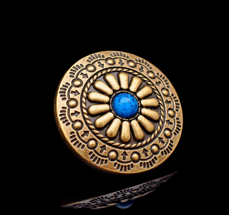Lot 10pc 30MM starinski mjed Plemenski cvijet ugraviran tirkizno sedlo Concho za torbu remen Kožna izrada Screwback