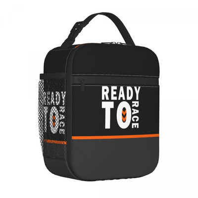 Sacensībām gatavi siltumizolētas pusdienu somas