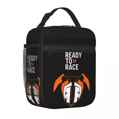 Sacensībām gatavi siltumizolētas pusdienu somas