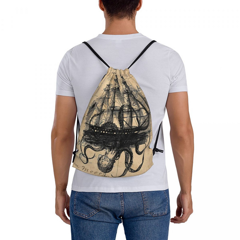 Kraken Attacking Ship On Ledger Drawstring Torbe Ruksaci Školska torba Kawaii torba Mali ruksak Ruksak Torba za pohranu