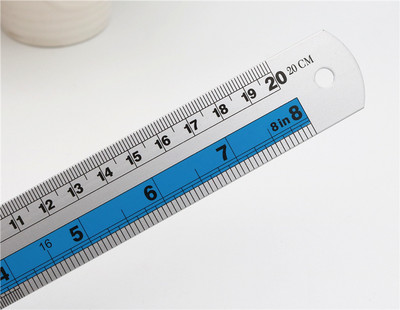 4 gab./Komplekts UV alumīnija sakausējuma lineāls, rasējums, mērījums, ģeometrija, trijstūris, lineāls taisnvirziena transportētājs Dažādi lineāli