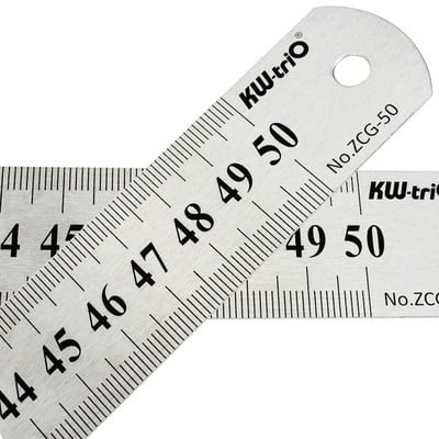 1PC Metalno ravnalo za šivanje 15 20 30 50cm Školsko ravno ravnalo od nehrđajućeg čelika Dvostrana ravnala za crtanje Uredski školski pribor