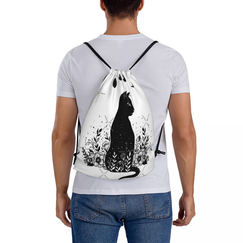 Naktinis sodas Kačių raišteliai Krepšiai Kuprinės Krepšiai Kelioniniai Krepšiai Pečių krepšiai Mokyklinė kuprinė