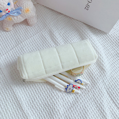 Kawaii Pencil Caes Плюшени бисквитки с голям капацитет Чанти за химикалки Сладка анимационна кафява кутия за химикалки за момичета 0ffice Ученически пособия Стационарни
