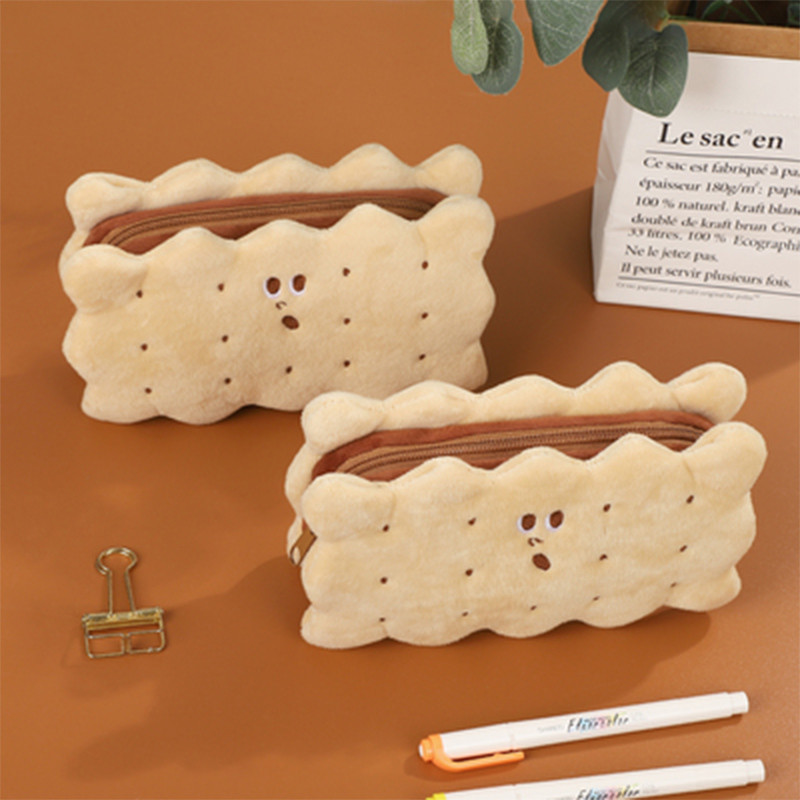 Kawaii Pencil Caes Плюшени бисквитки с голям капацитет Чанти за химикалки Сладка анимационна кафява кутия за химикалки за момичета 0ffice Ученически пособия Стационарни