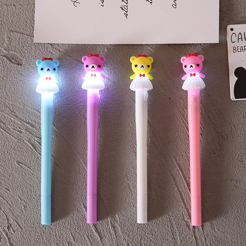 4Pcs/Box Kawaii Bear Pony Unicorn Svjetleća olovka Uredski pribor Slatke gel olovke Školski pribor 0,5 mm Gel tinta Crna uredska oprema