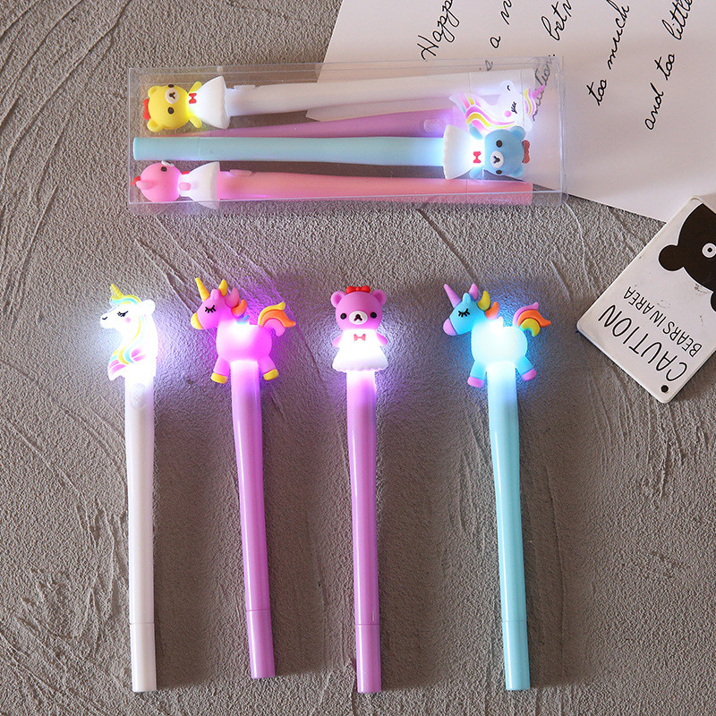 4Pcs/Box Kawaii Bear Pony Unicorn Svjetleća olovka Uredski pribor Slatke gel olovke Školski pribor 0,5 mm Gel tinta Crna uredska oprema