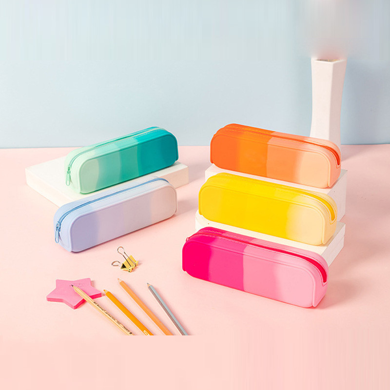 Super suur pliiatsiümbris Silikageel Armsad koolitarbed Bts Kirjatarbed Kingitus Kooliarmas pliiatsikarp Pliiatsikarp pliiatsikott CL-1986