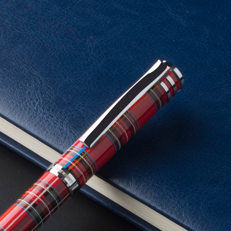 Metalna kemijska olovka jedinstvenog dizajna s reljefnim uzorkom s markiranim punjenjem Metalne tanke uniseks olovke s markom luksuzne olovke za pisanje