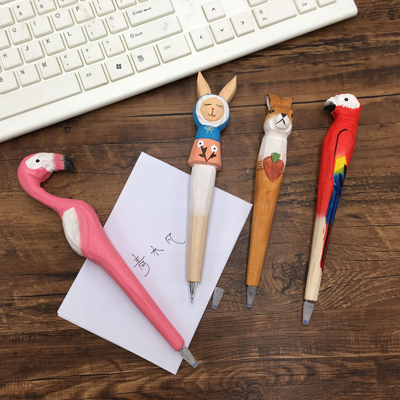 Drvorezbarska životinjska olovka Ručno izrađena drvena umjetnička crna gel olovka za pisanje Ukras s potpisom Uredski poklon za školu F029