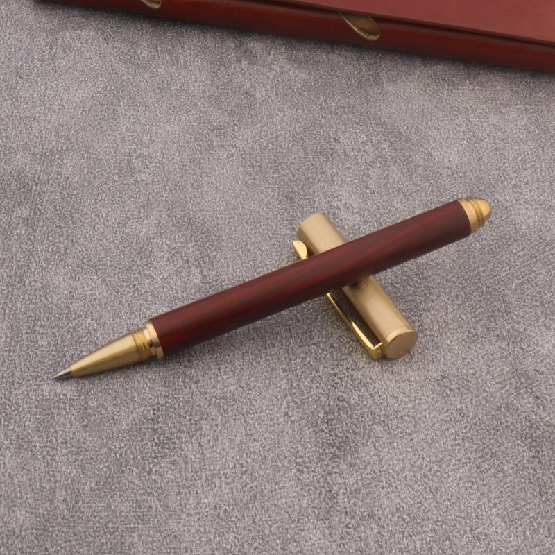 Aukštos kokybės 86 raudonos medienos ritininis rašiklis, žalvarinis sukamas kaligrafijos parašo rašalo rašikliai, skirti rašyti