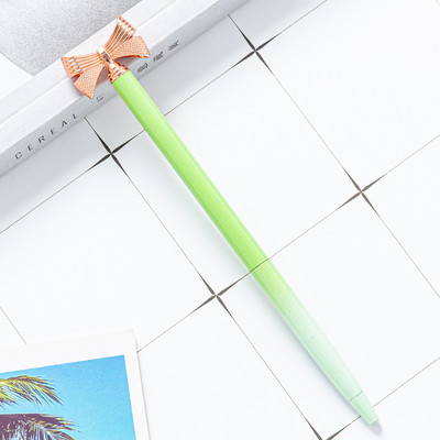 1 kom kawaii kemijska olovka Školski uredski pribor Tiskanice Roman Slatka mašna Metalna luksuzna marka visokokvalitetne vrteće se vjenčane slatke