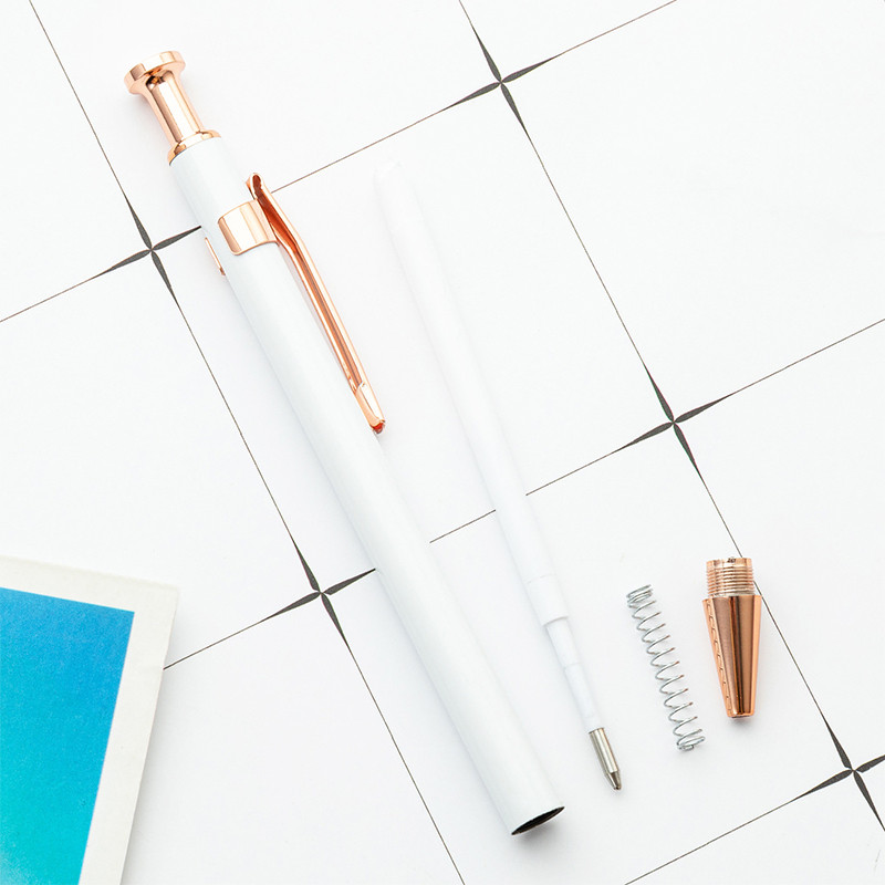 Lasersko graviranje Metalna kemijska olovka Višebojna olovka s potpisom Prilagodljivi logotip Uredski pribor Poklon olovka za studente