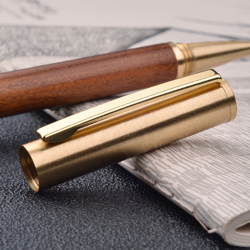 Vintage koka korpusa lodīšu pildspalva Misiņa lodīšu rullīšu pildspalva Metāla vāciņš Lodīšu pildspalva Kancelejas preces Skolas Biznesa Dāvanas Izejmateriāli Piegāde