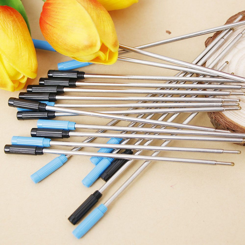 Ograničenje pokazuje 10 komada visokokvalitetnih kemijskih olovki u obliku križa, punjenja za tintu - crno i plavo, korisno