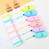 Χαριτωμένο πρόσωπο επισήμανσης 6 χρωμάτων Τυπική λοξή μύτη Ο μαθητής σημειώνει κλειδί μαρκαδόρου Παιδικό σχέδιο με χρωματιστά στυλό