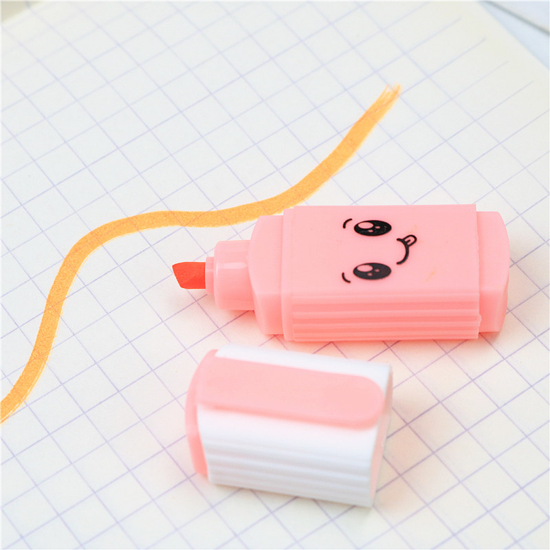 Χαριτωμένο πρόσωπο επισήμανσης 6 χρωμάτων Τυπική λοξή μύτη Ο μαθητής σημειώνει κλειδί μαρκαδόρου Παιδικό σχέδιο με χρωματιστά στυλό