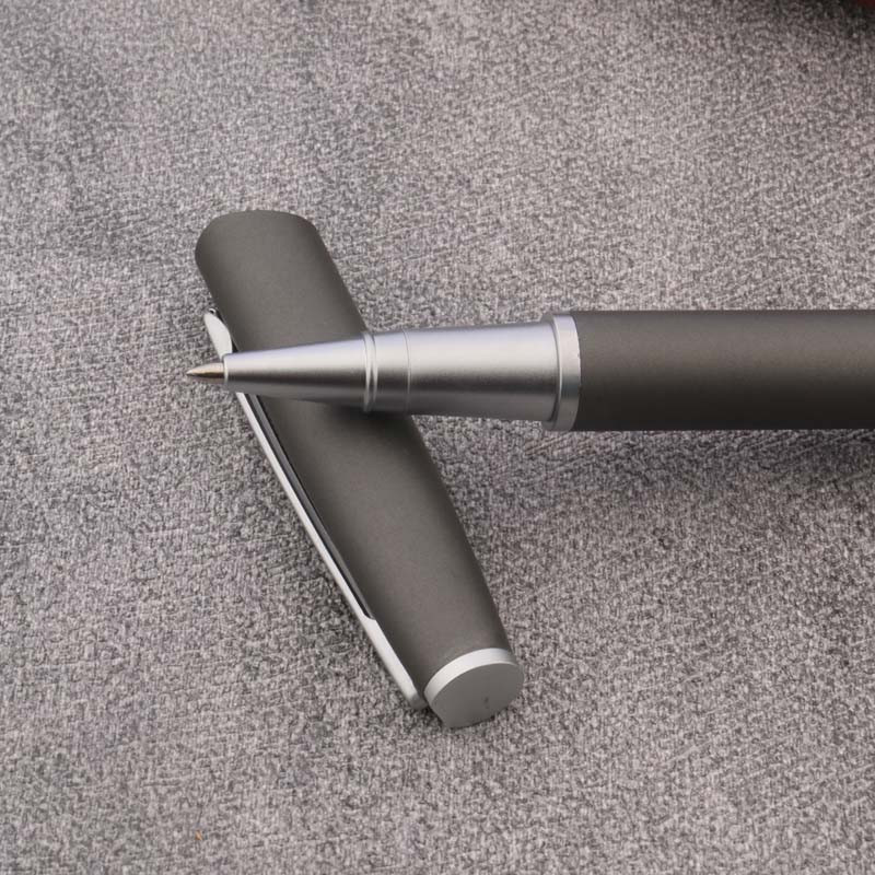 2022 Luksuzna kvaliteta 406 metalna roler olovka matirano siva dopisnica Uredski školski pribor Tinta olovka Novo