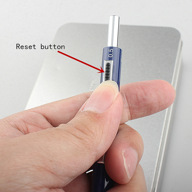 Metallist multifunktsionaalne pliiats 4 ühes sisaldab 3 värvi pastapliiatsit 0,5 mm mehaaniline pliiats 0,5 mm äri Caneta