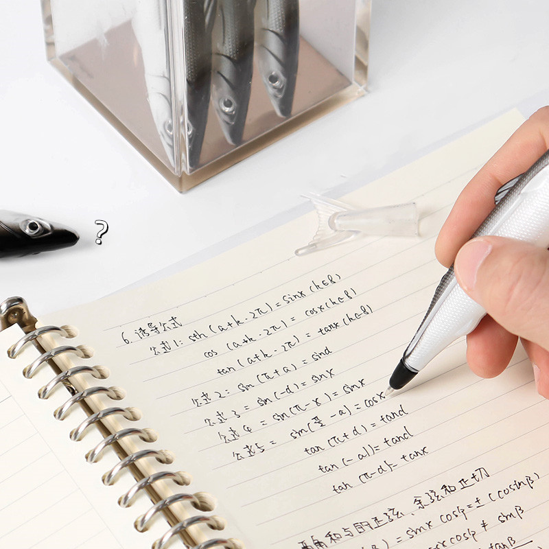 1 бр. Химикалка със забавна риба, 0,5 мм, ролна топка, черно цветно мастило за писане, креативни канцеларски материали, офис училище A7220