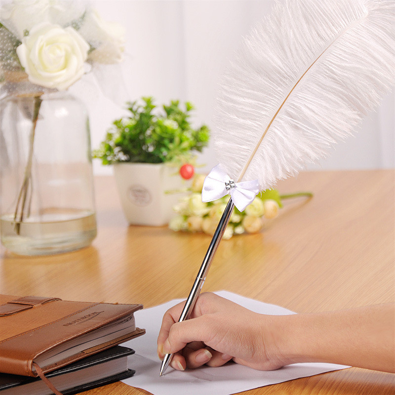 1 KOM Pernata kemijska olovka Noj, pliš, slatka prijava za vjenčanje Uredski potpis Metalna Caneta crna Canetas punjenje Romantični dar