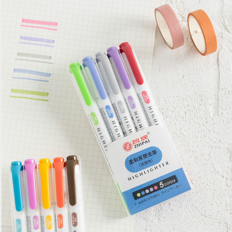 Mažas gaivus ir švelnus paryškinimo rinkinys dvigalvis spalvotas žymeklis grafiti ranka pieštas penkių spalvų rašiklis