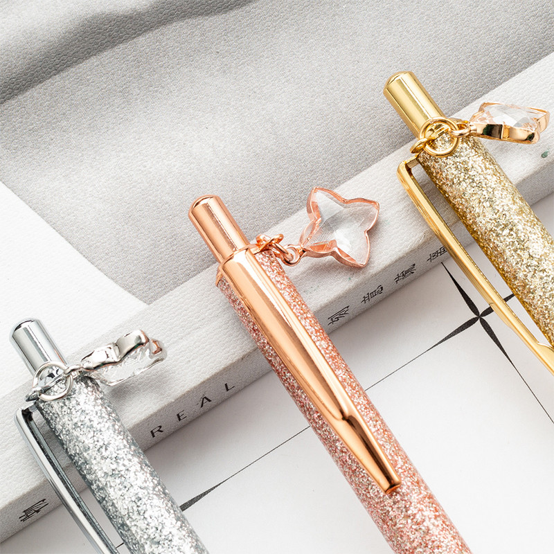 Luksuzne kemijske olovke Nova četverolisna travna zlatna metalna olovka u prahu Personalizirani poklon Poslovni pribor Kawaii pribor