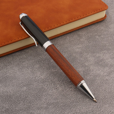 Υψηλής ποιότητας Ξύλινο στυλό στυλό Spin Red Wood Stationery Student Supplies Γραφείου Στυλό με μελάνι