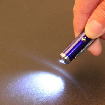 4 σε 1 Μεταλλικό στυλό στυλό αφής LED 1,0mm Μαύρο μελάνι Σχολικό Γραφείο Γραφής Πολυτελές προσαρμοσμένο διαφημιστικό δώρο
