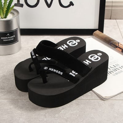 Női papucsok Nyári divat Platform ékszandálok szabadtéri szabadidős papucsok utazási strandpapucsok magassarkú női csúszdák