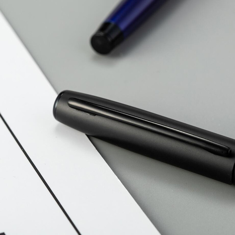 Design de modă Pix pentru scris cu role de marcă din metal, pix pentru birou Executive Business Men, stilou pentru scris Cumpărați 2 Trimiteți cadou