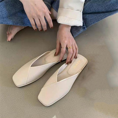 Γυναικεία Mules Designer Square Toe 2023 Καλοκαιρινή γυναικεία παντόφλες μόδας Νέα Comfort Solid Slides Γυναικεία παπούτσια έξω από την παραλία μεγάλο μέγεθος